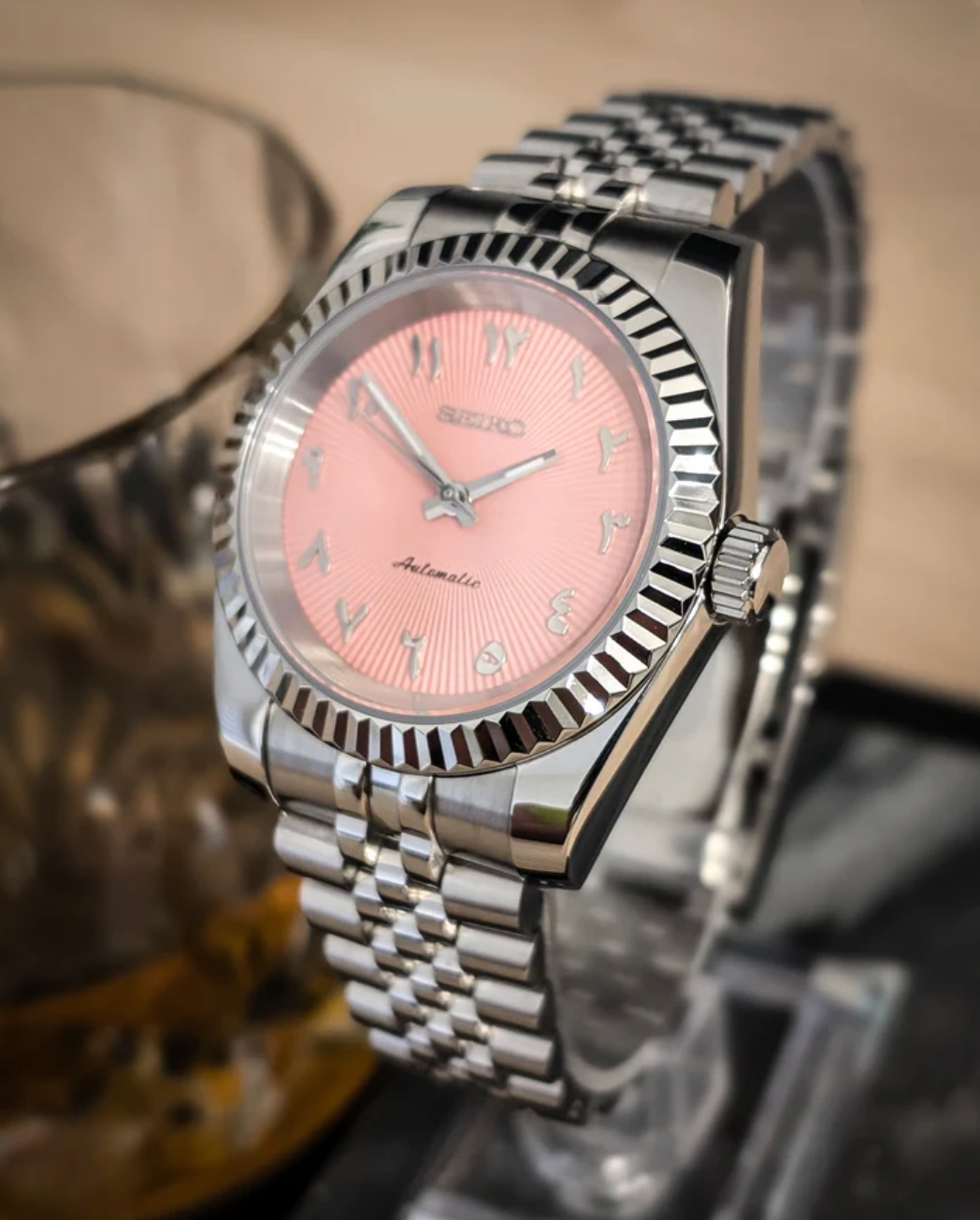 SEIKOJUST FLUTED | ARABIC PINK