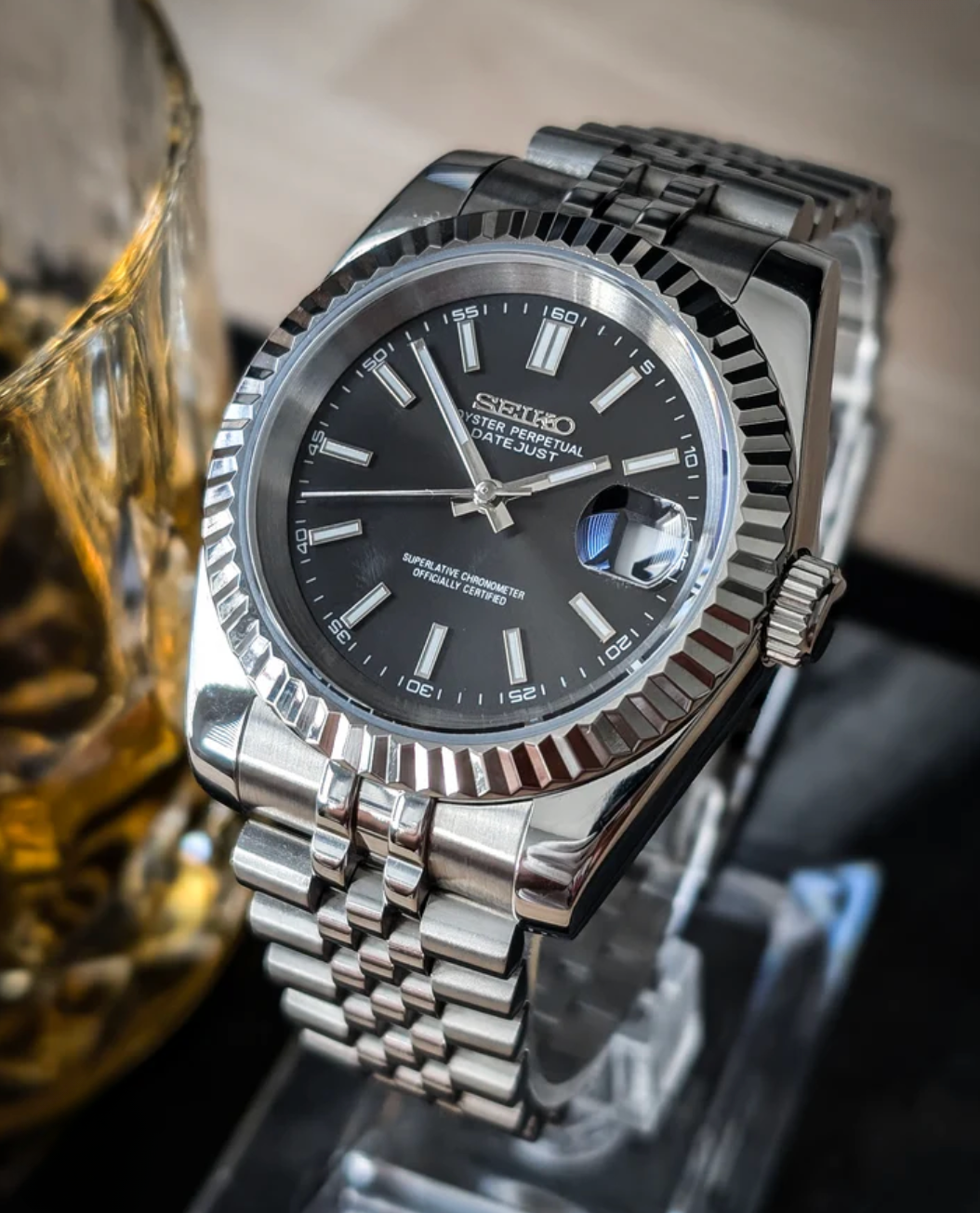 SEIKOJUST FLUTED | CLASSIC BLACK