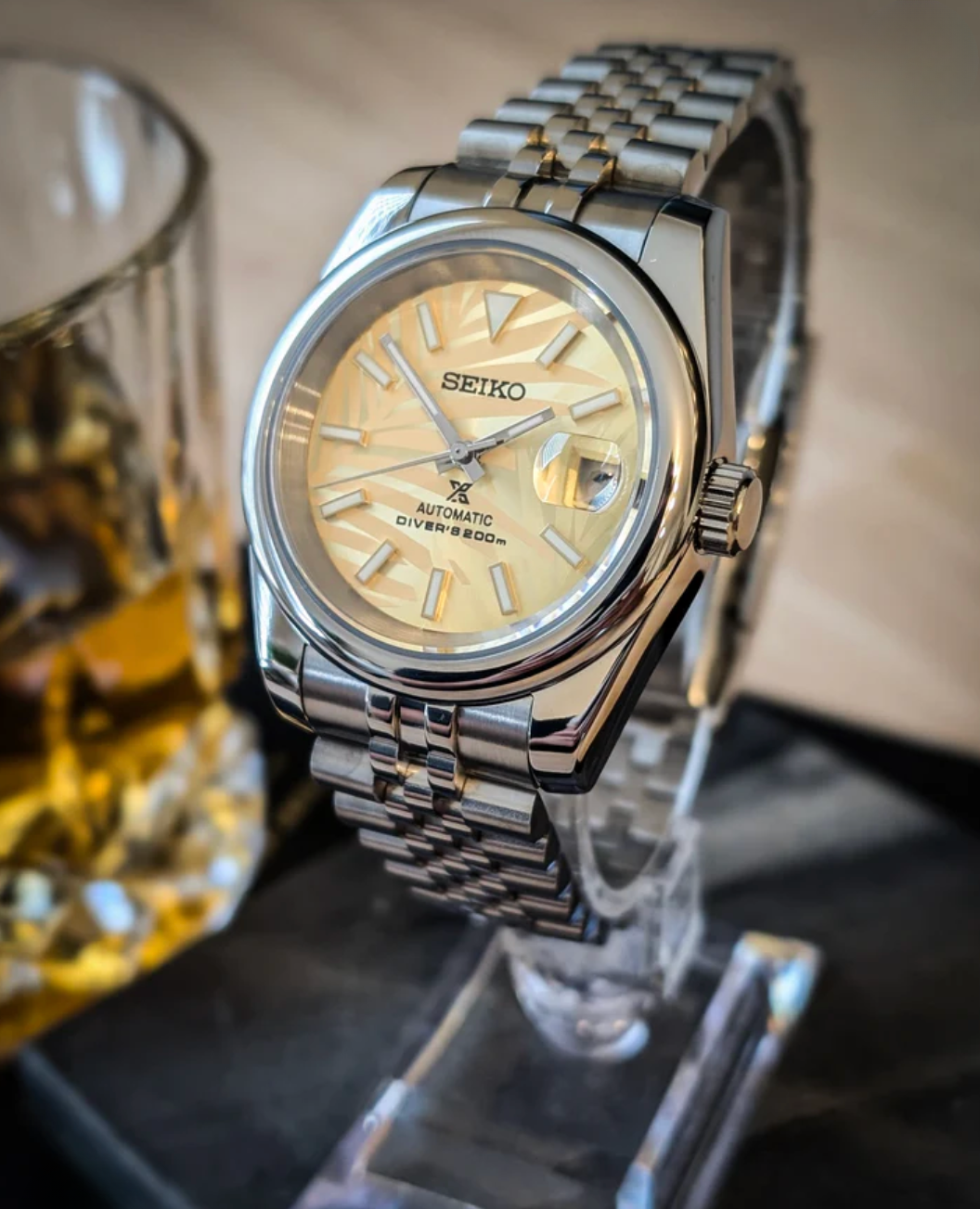 SEIKOJUST FLUTED | PALM LEAVES YELLOW