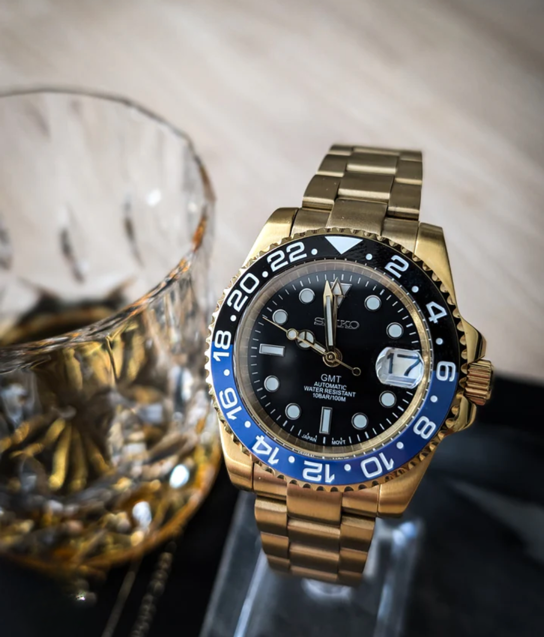 SEIKOGMT | GOLD BATMAN