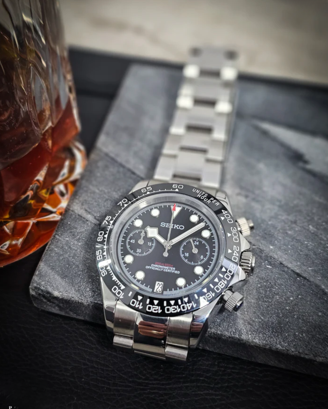 SEIKOBLACKBAY CHRONO | BLACK