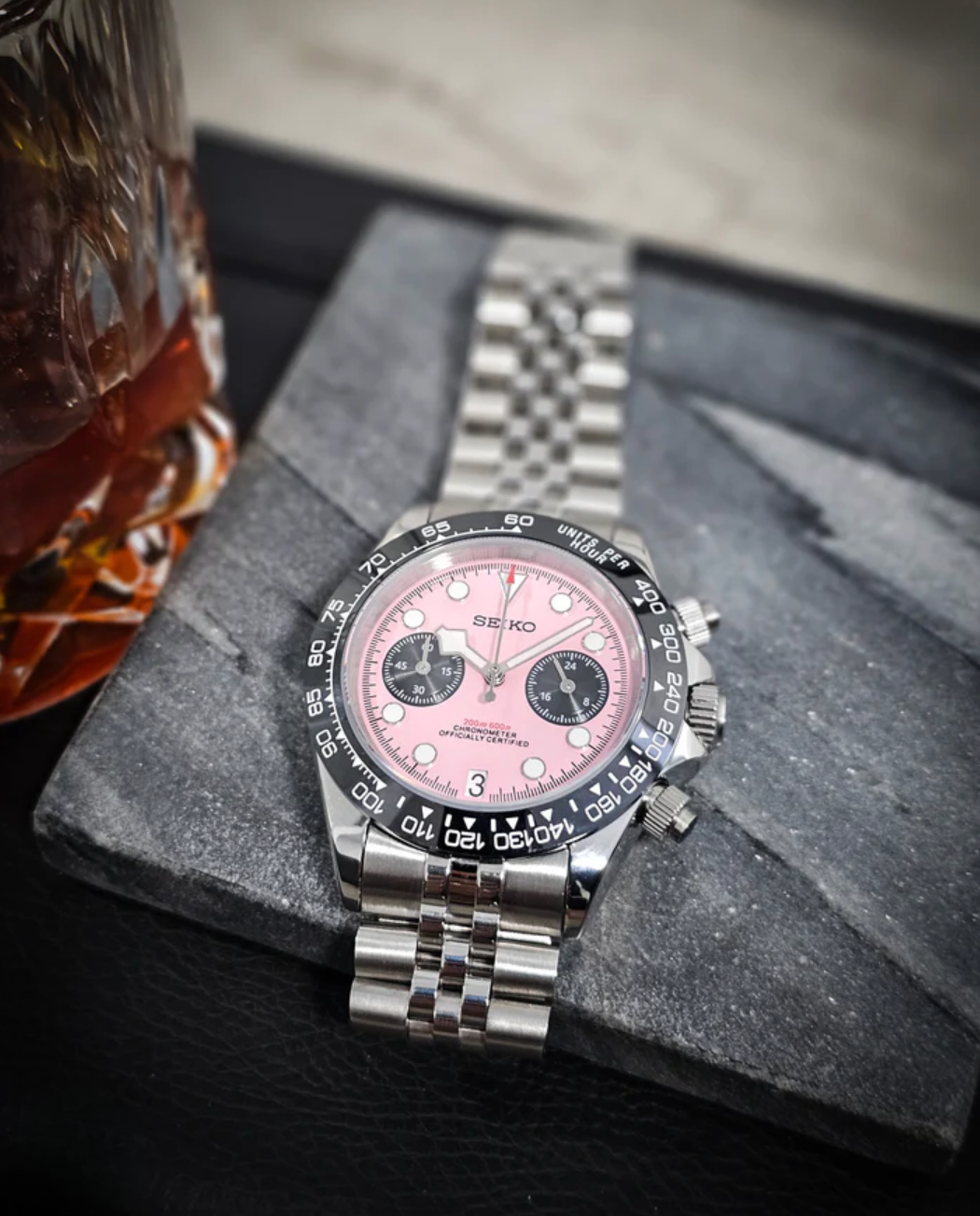 SEIKOBLACKBAY CHRONO | MIAMI PINK