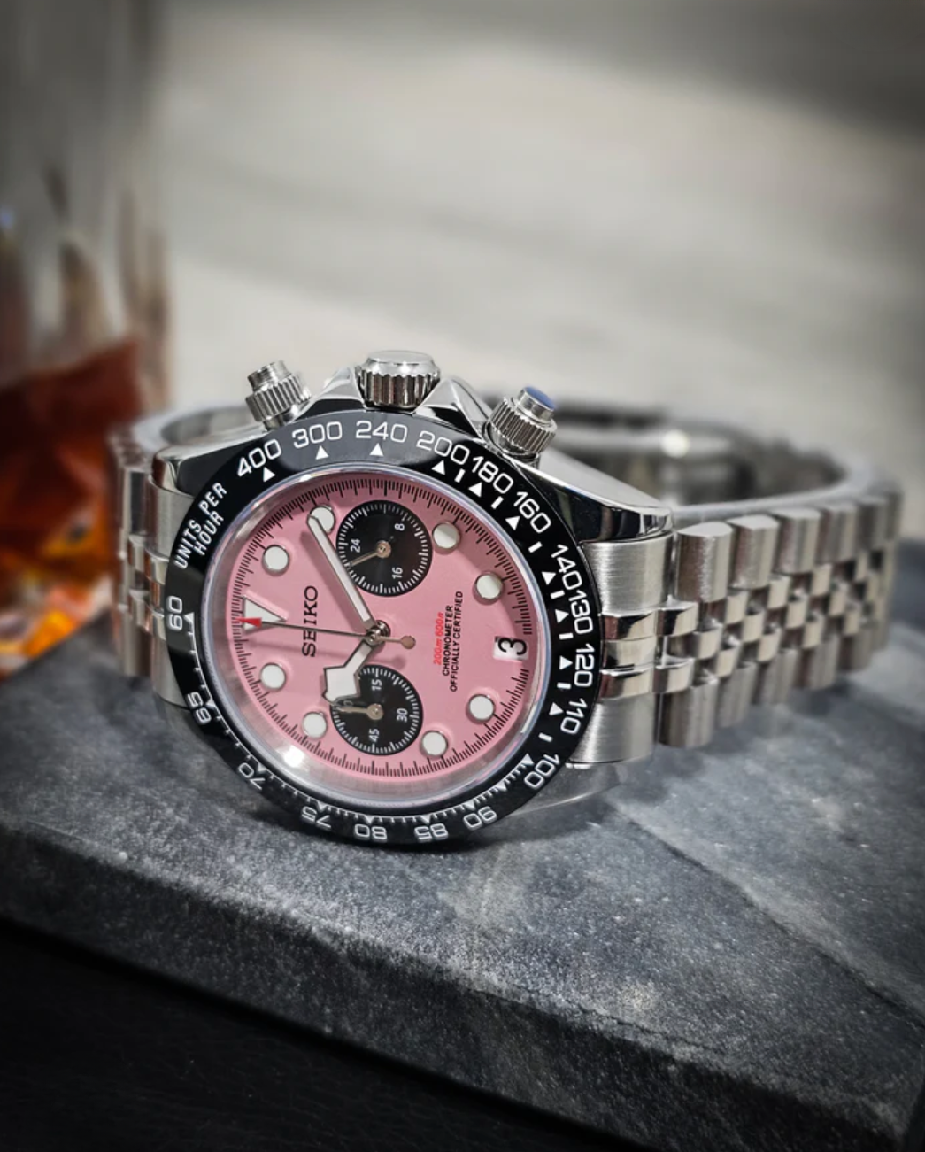 SEIKOBLACKBAY CHRONO | MIAMI PINK