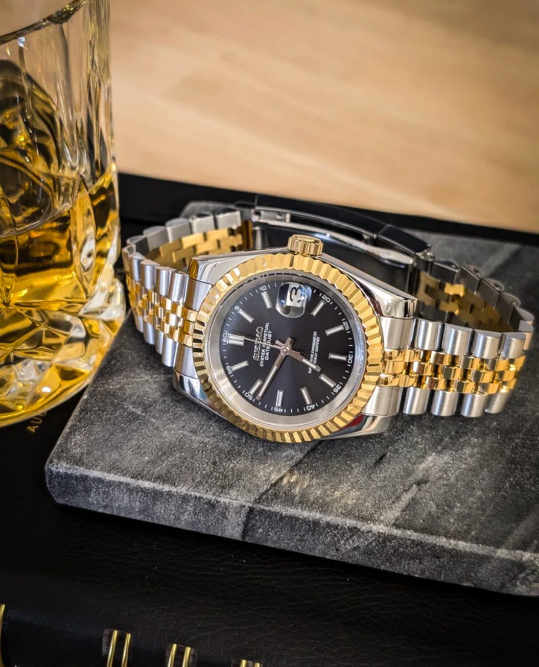 SEIKOJUST FLUTED | TWOTONE CLASSIC BLACK