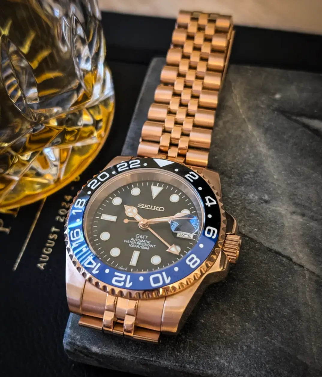 SEIKOGMT | ROSE GOLD BATMAN