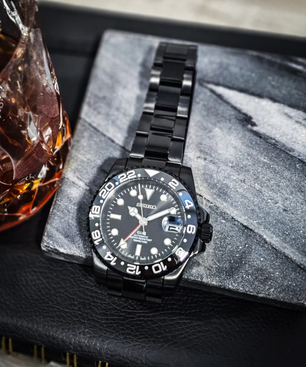 SEIKOGMT | STEALTH REDSTRIKE